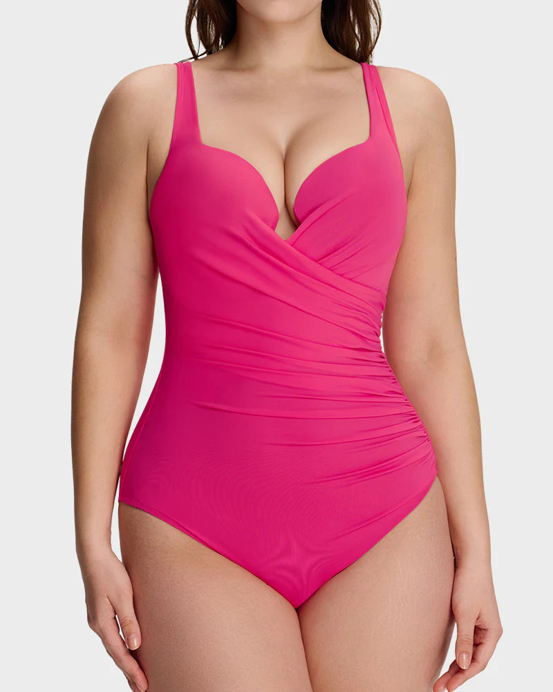 Maillot de bain une pièce à armatures plongeantes avec effet gainant