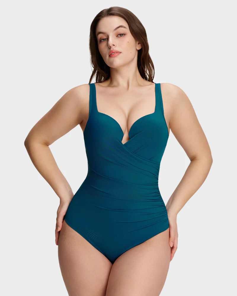 Maillot de bain une pièce à armatures plongeantes avec effet gainant