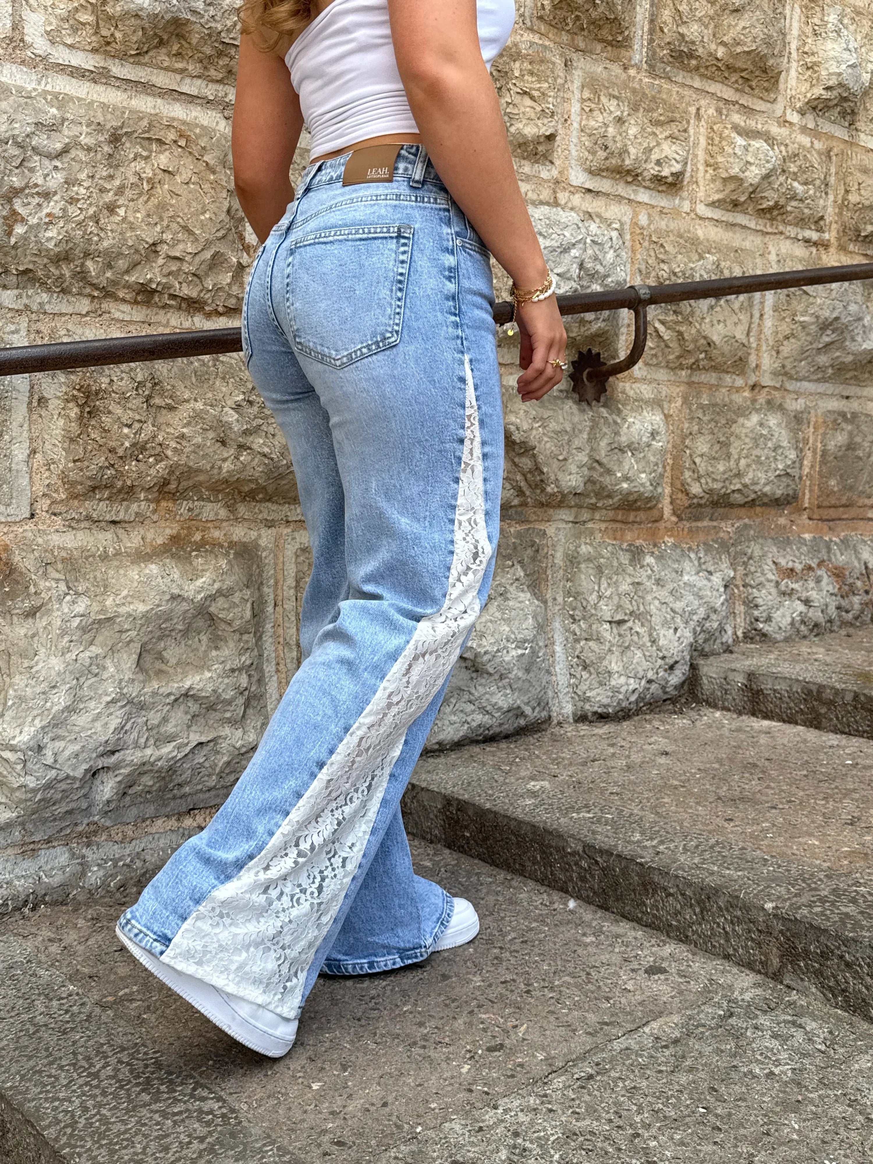Lily — Le jean d'été qui te laisse respirer + Ceinture offerte 🎁