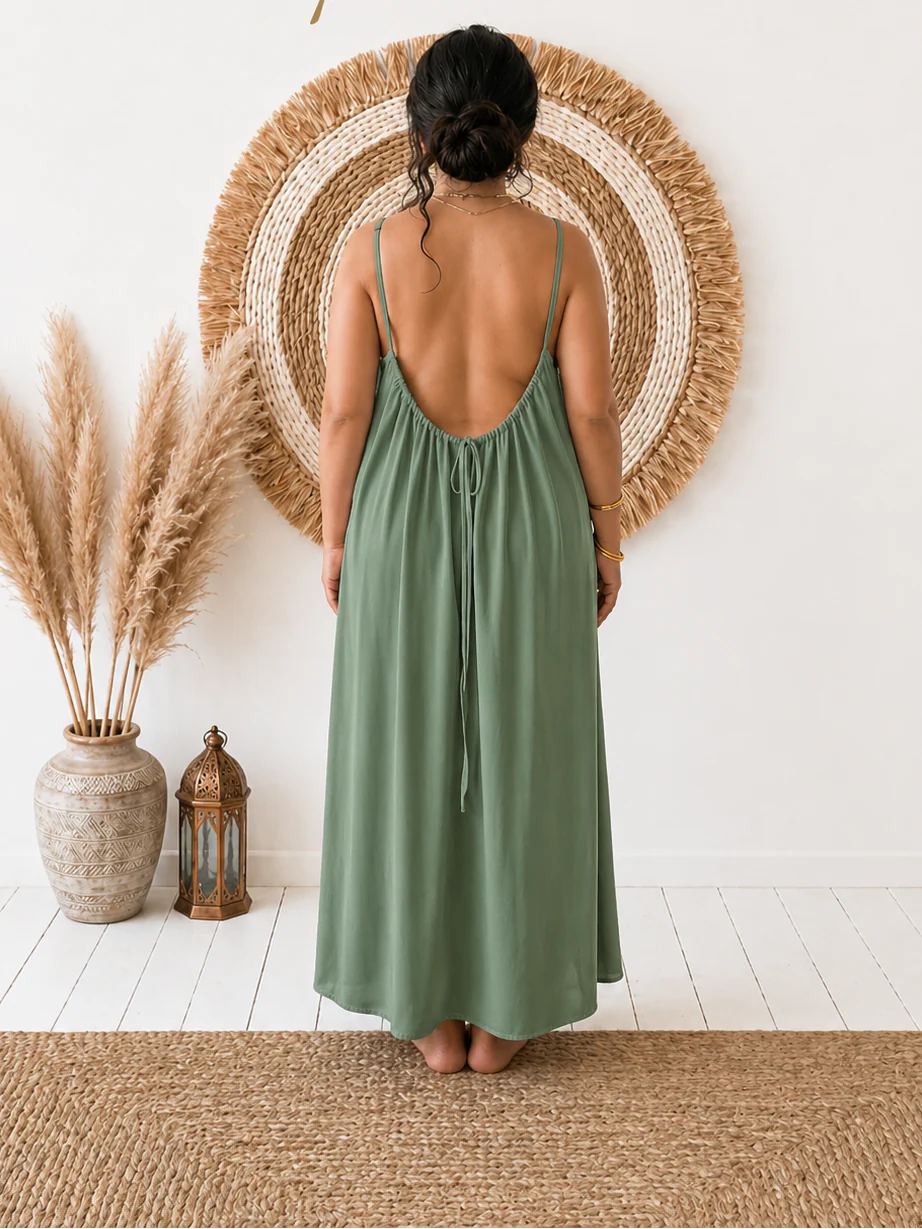 La Robe Dos Nu Camisole — Légère, ajustable, parfaite pour l'été