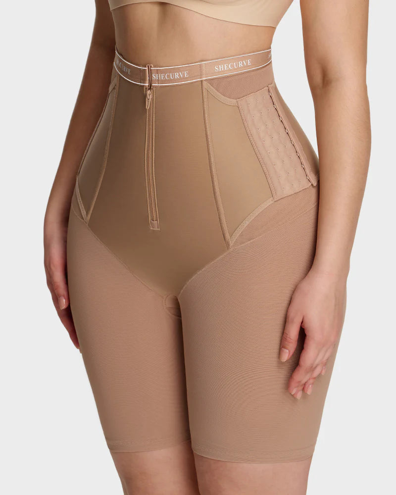 Short gainant taille haute à baleines